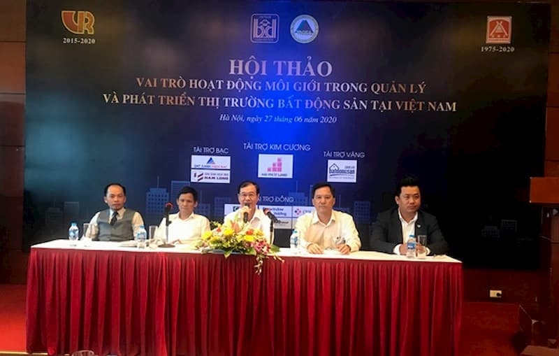 Hội thảo Vai trò hoạt động môi giới trong quản lý và phát triển thị trường bất động sản tại Việt Nam